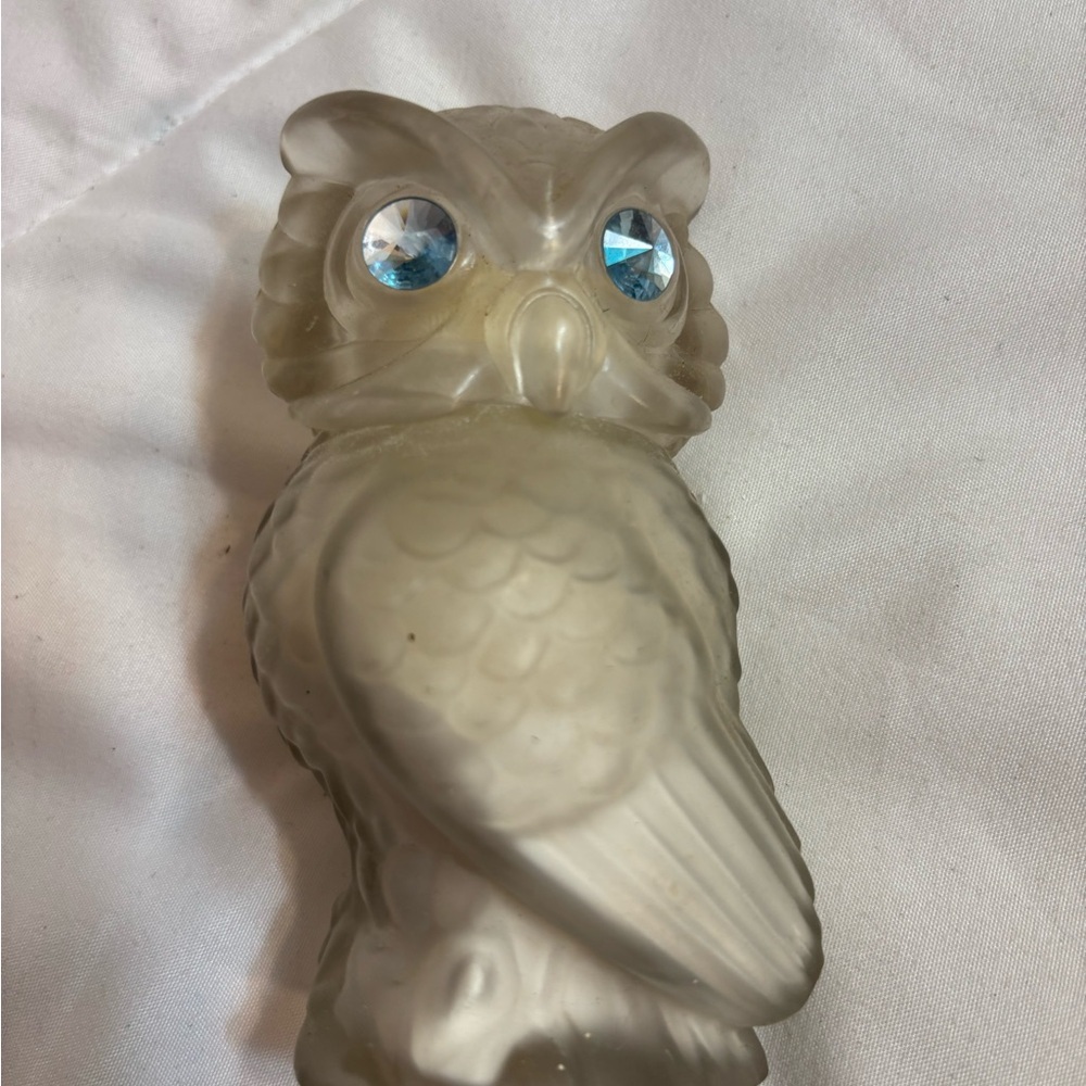 Vintage Avon Frosted Glass Owl Powder Sachet Blue Rhinestone Eyes